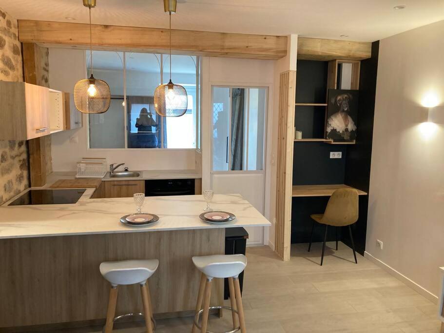 Appartement Centre Ville Quimper Avec Terrasse Экстерьер фото
